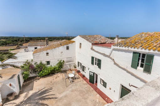 Roof terrace with panoramic views