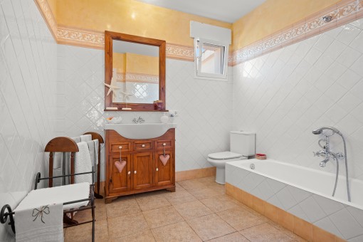 Bathroom with bathtub