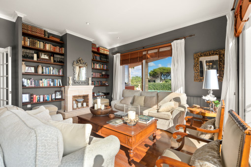 Living area with fireplace for the winter