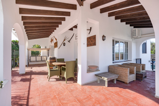 Large covered veranda