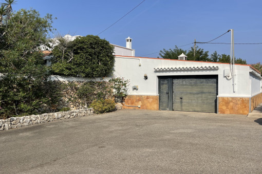 Drive way