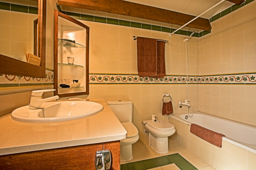 Bathroom with bath tub